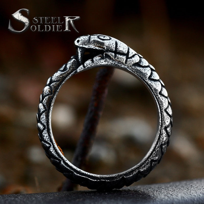 Steel Warrior New Stainless Steel Tail Snake Personality Ring Retro Trendy Zodiac Snake-shaped Titanium Steel Ring