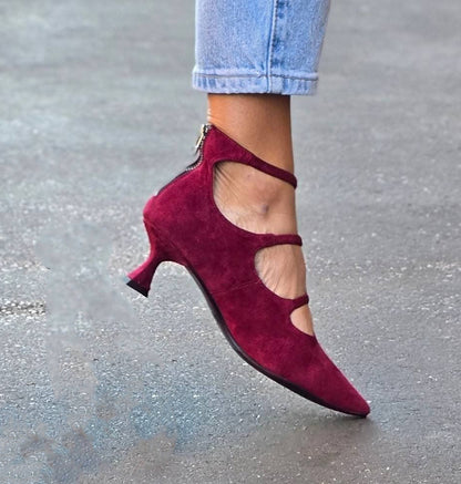 Graceful Orthopedic Sandals for Modern Look