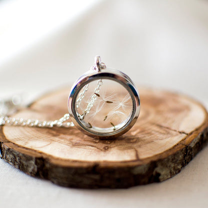 Stunning Necklace for Daily Wear