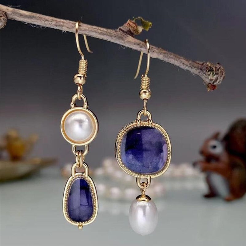 Classic Pearl Earring with Timeless Appeal