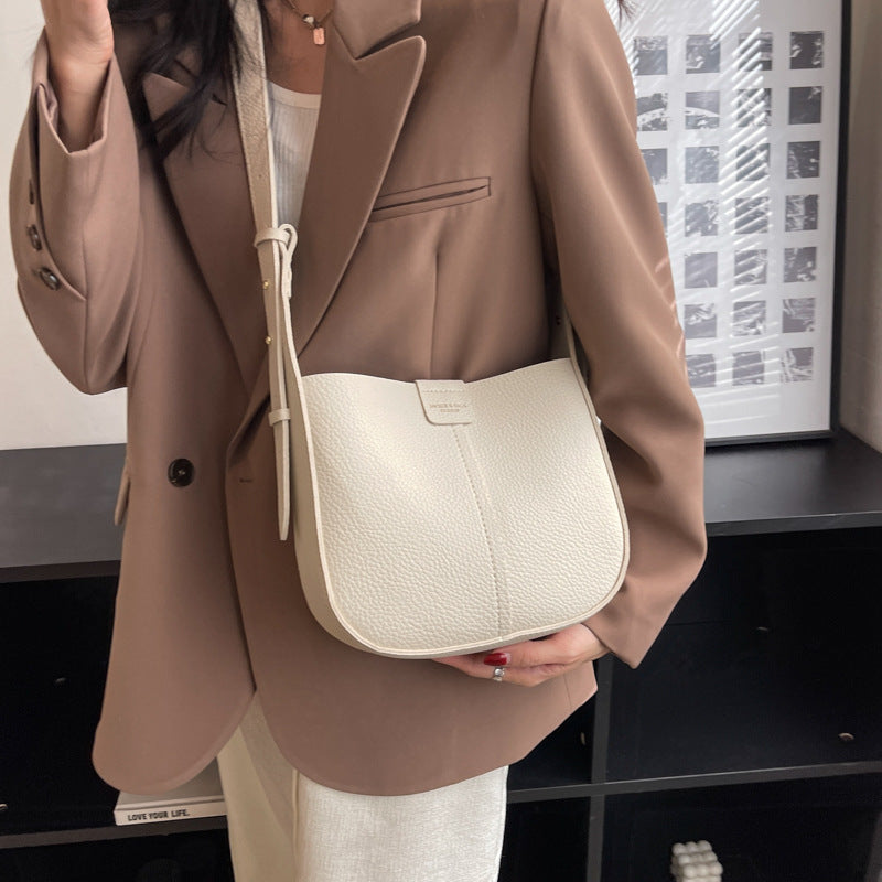 Pebbled Leather Saddle Crossbody Bag – Minimalist Knot Strap Shoulder Purse