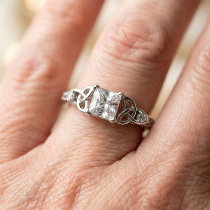 Silver Center Square Gem Knot Design Ring