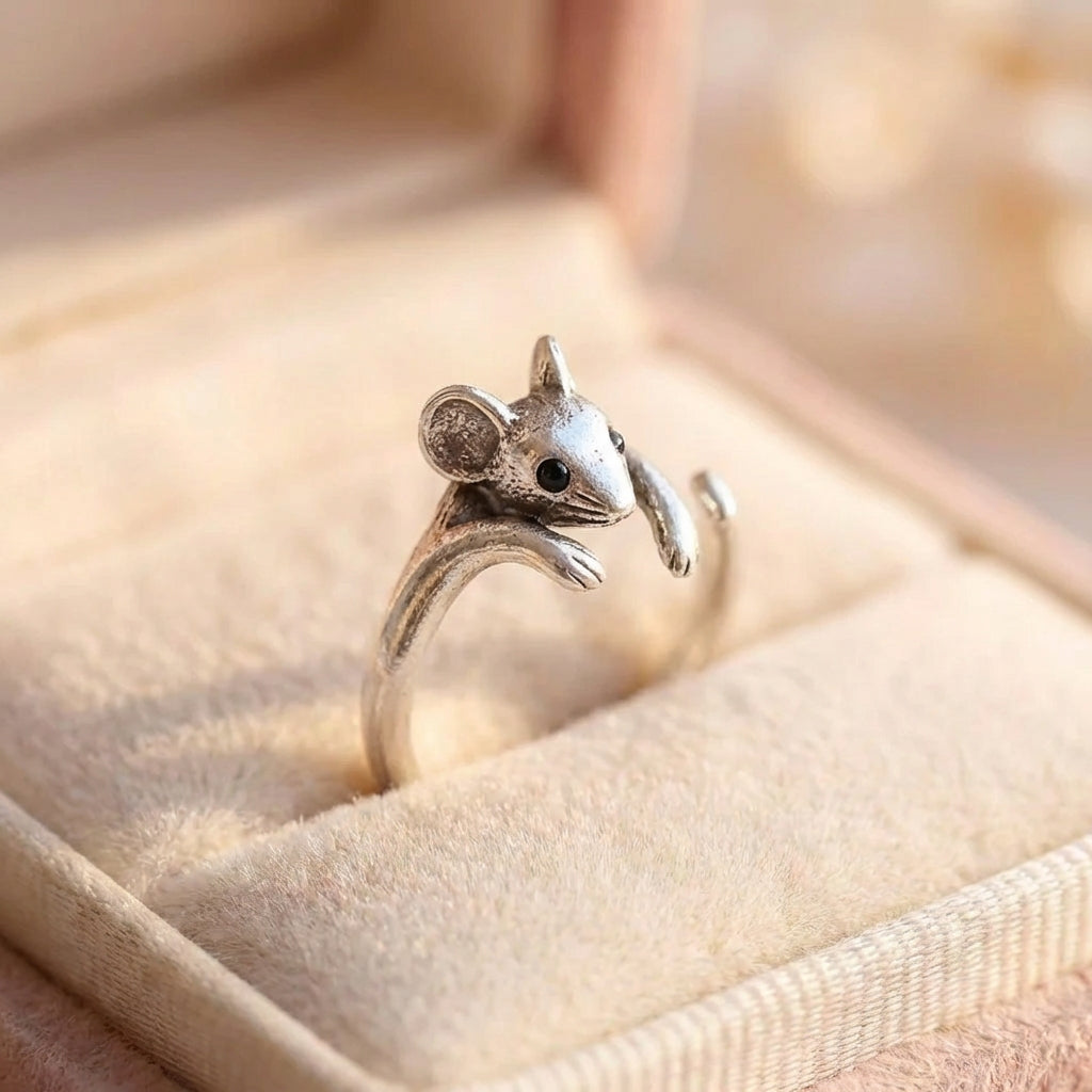 Vintage Inspired Silver Mouse Statement Ring