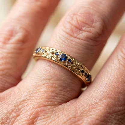 Vintage Style Gold Engraved Ring