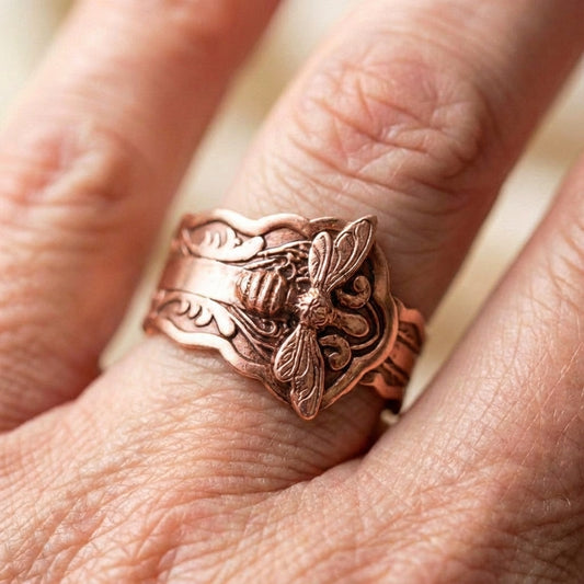 Vintage Bee Statement Ring