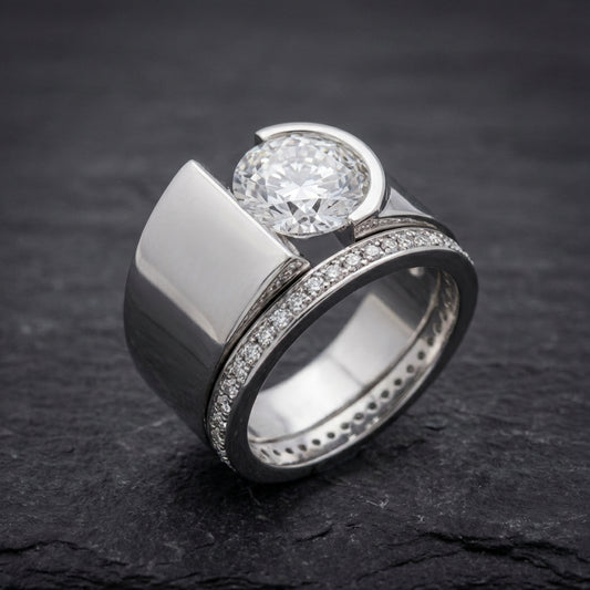 Vintage Bright Zirconia Silvered Ring