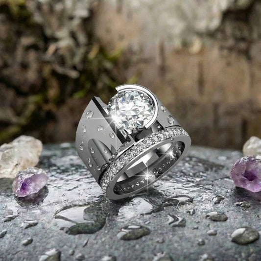 Vintage Bright Zirconia Silvered Ring