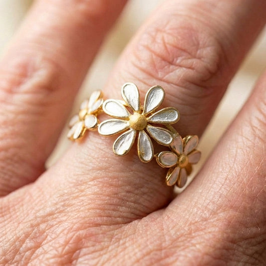 Vintage Daisy Flower Ring