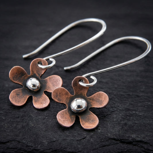 Vintage Flower Earrings In Silver