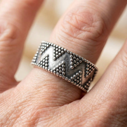 Vintage Geometric Silver Ring