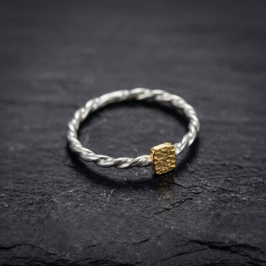 Vintage Gold Ball Ring 95528521