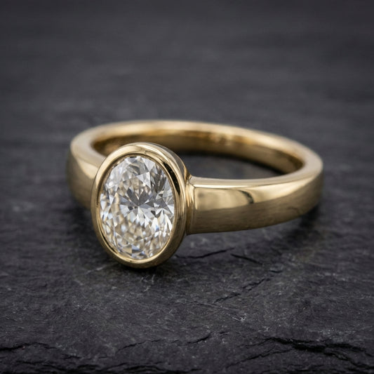 Vintage Gold & Zirconia Ring