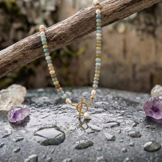 Vintage Golden Necklace With Stones