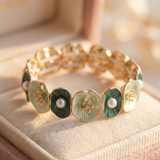 Vintage Green Floral Pearl Bracelet