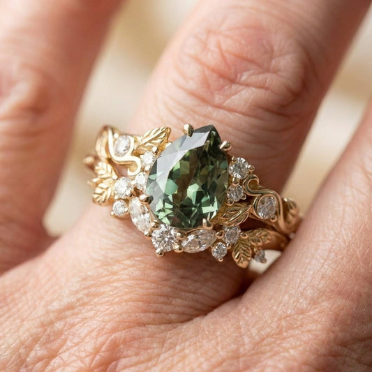 Vintage Green Zircon Ring