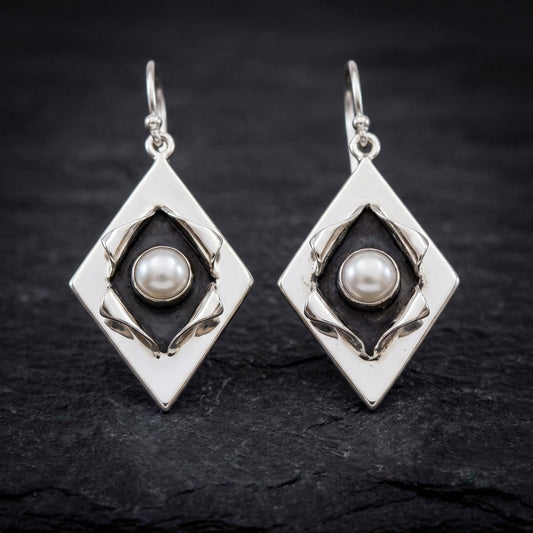 Vintage Inlaid Pearl Silver Earrings