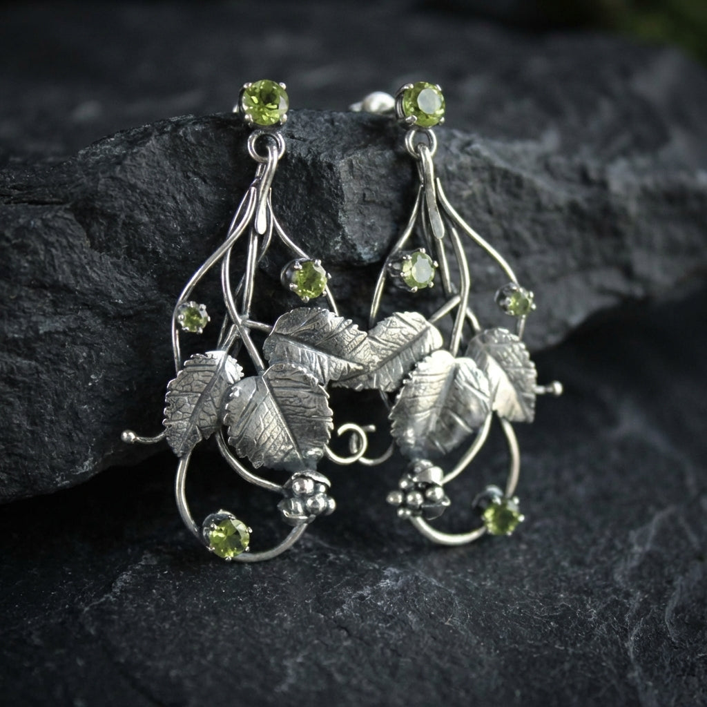 Vintage Leaf Peridot Earrings 66860984