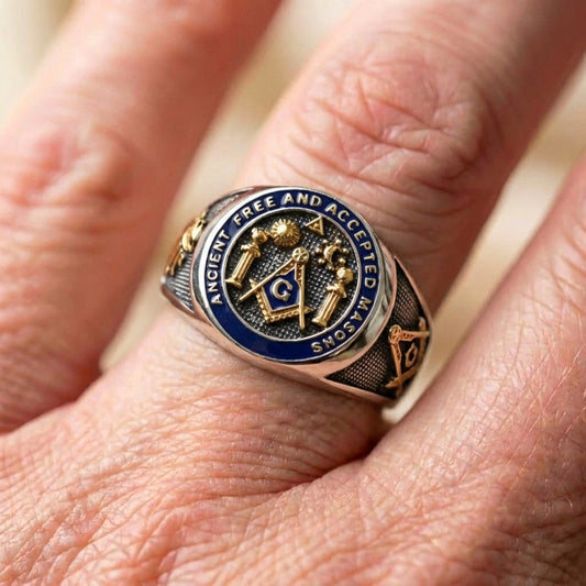 Vintage Masonic Emblem Ring