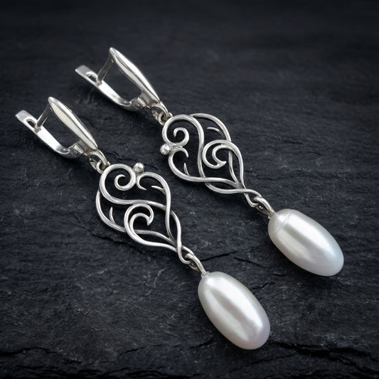Vintage Pearl Elegant Earrings