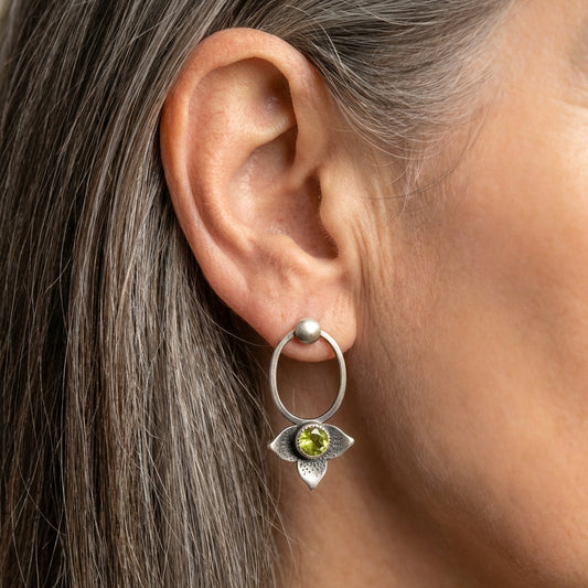 Vintage Peridot Flower Earrings