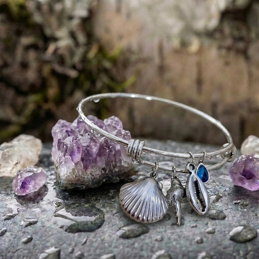 Vintage Shell Charm Adjustable Silver Bracelet