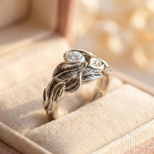 Vintage Silver Leaf Zirconia Ring
