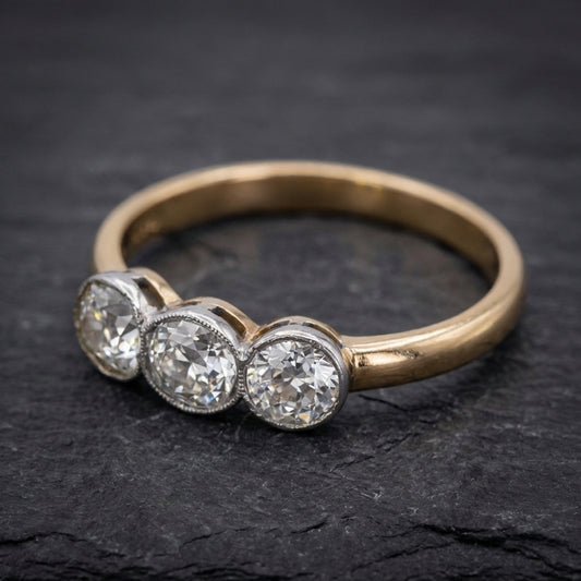 Vintage Three Glass Gold Ring