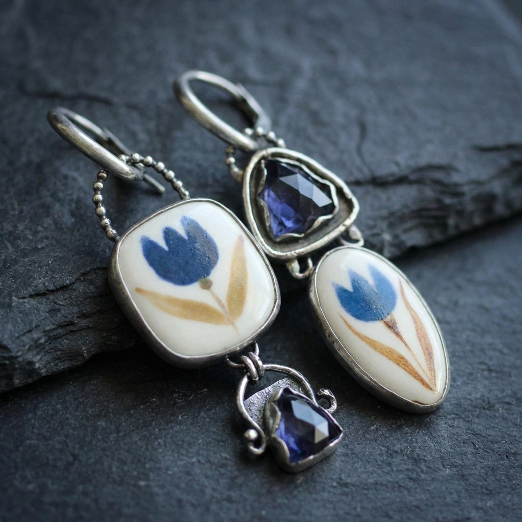 Vintage Tulip Dangle Earrings 30411437