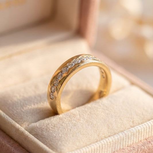 Vintage Zirconia Gold Ring