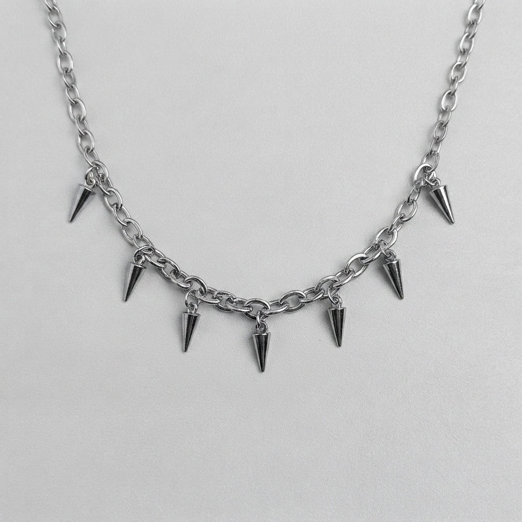 Thornfall Spiked Choker