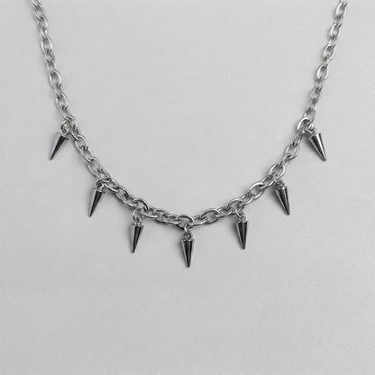 Thornfall Spiked Choker