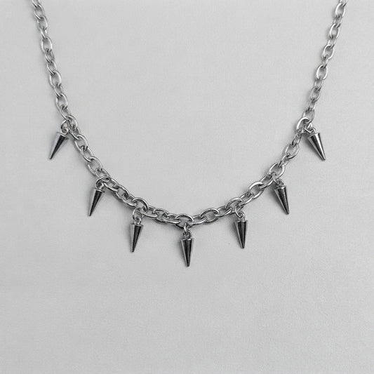 Thornfall Spiked Choker