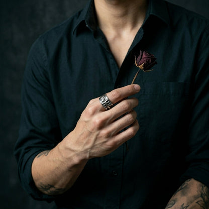 Skull & Spine Skeleton Band Ring