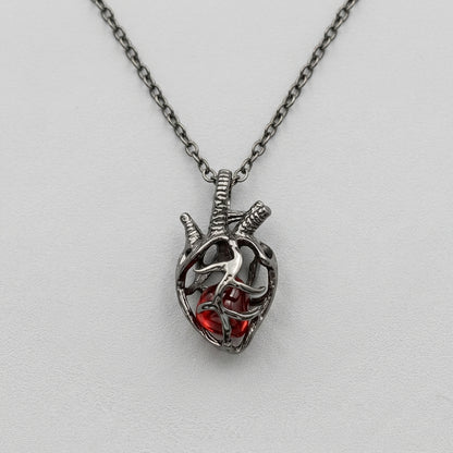 3D Hollow Heart Clavicle Necklace