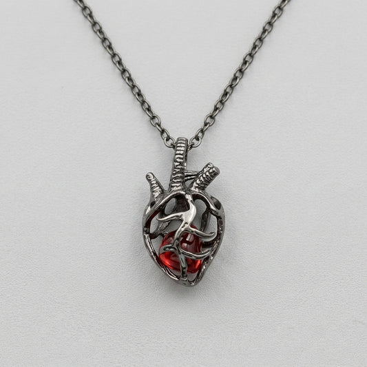 3D Hollow Heart Clavicle Necklace