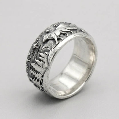 Wolf Wilderness Panoramic Band Ring