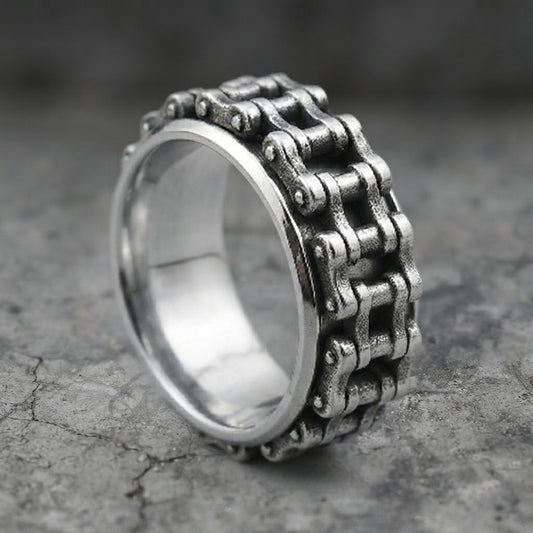 Retro Locomotive Chain Ring