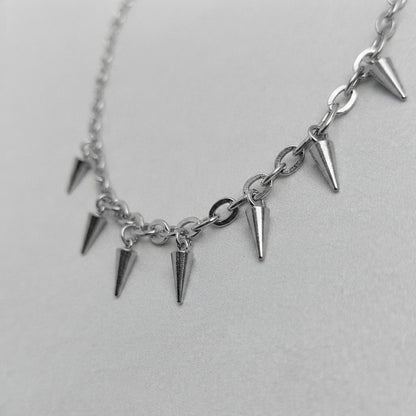Thornfall Spiked Choker