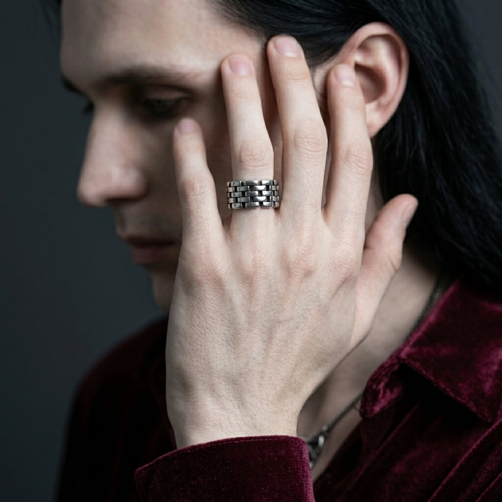 Interlocking Brick Link Ring