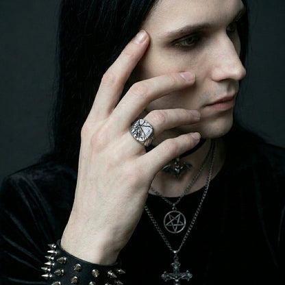 Cracked Fortress Ring